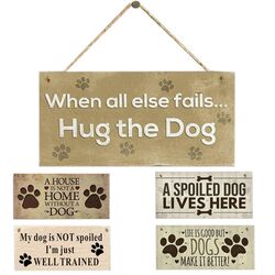 Træskilt med hundecitater