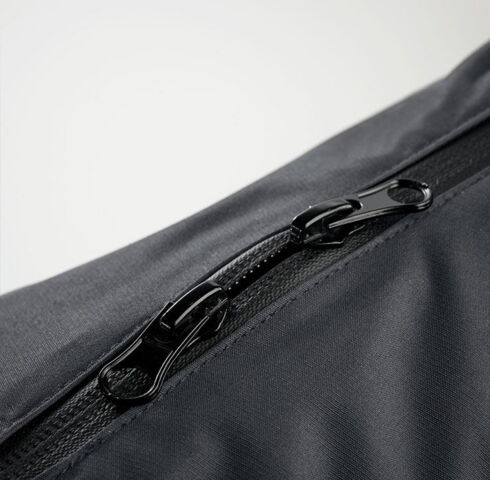 Hunter-UPPSALA lynlås i ryggen