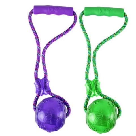 KONG Squeezz ball med håndtag | Varianter