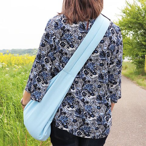 Skuldertaske til mindre hunde | Blå | god bred strop til god holdning