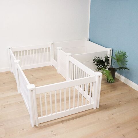 Kravlegård til Ollipet fødekasse | ses her med 5 fag sat sammen med fødekasse