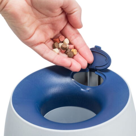 Trixie Ball & Treat | Level 3